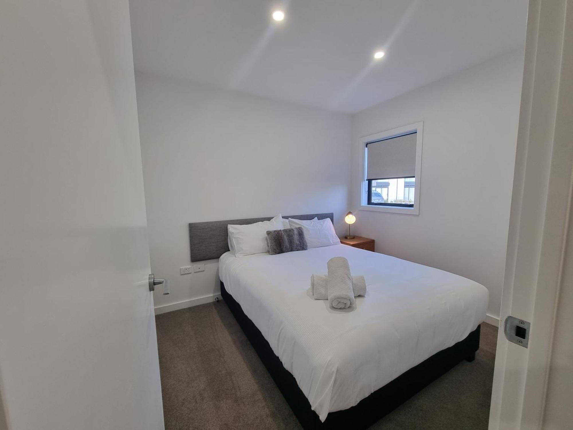Alpine Junction Townhouse Apartments, Lodge & Hotel วานากา ภายนอก รูปภาพ