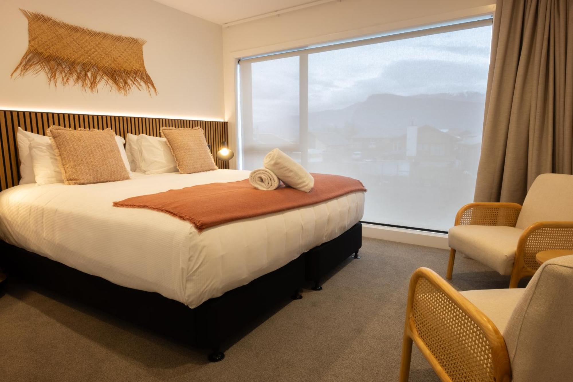 Alpine Junction Townhouse Apartments, Lodge & Hotel วานากา ภายนอก รูปภาพ